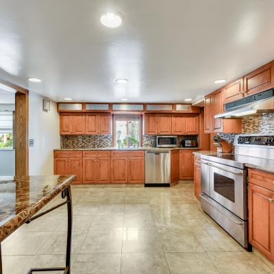 Kitchen of Fabulous House for Sale in South Beach, Staten Island, New York