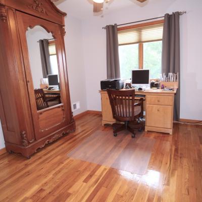 Beautifully Presented Semi-Attached Home for sale In Annadale, Staten Island New York
