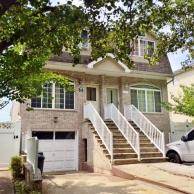 Semi-Attached Home for sale In Woodrow, Staten Island, New York