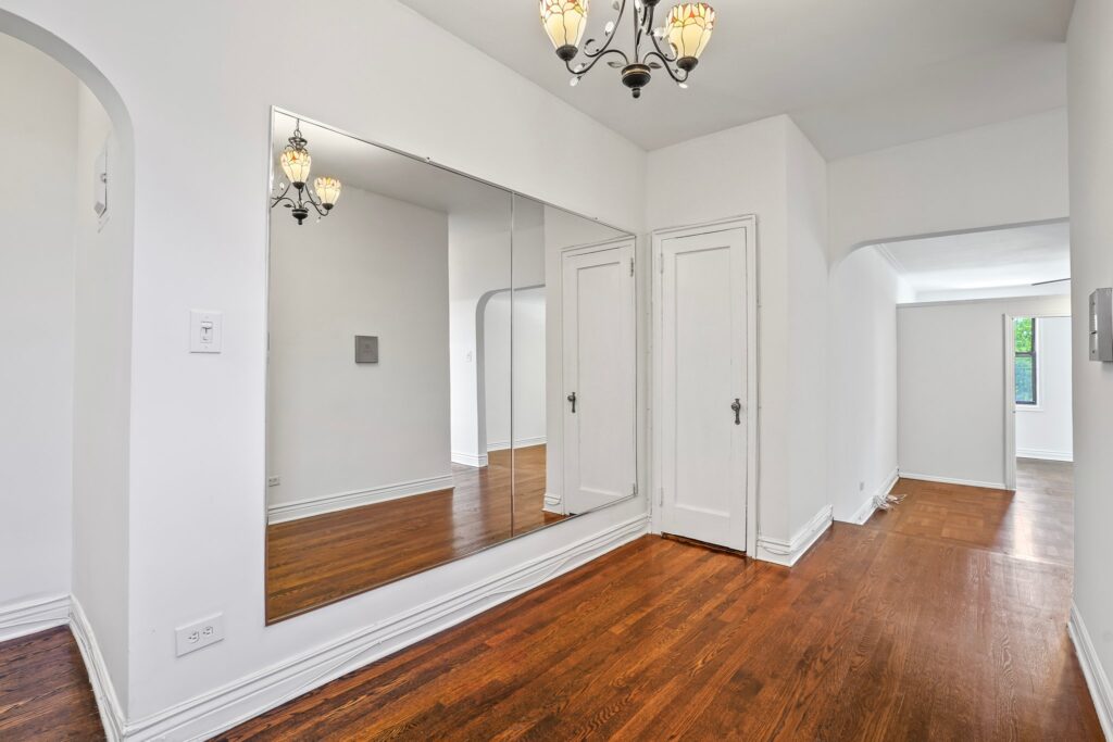 Photo of spacious corner-unit condo for sale in Staten Island New York