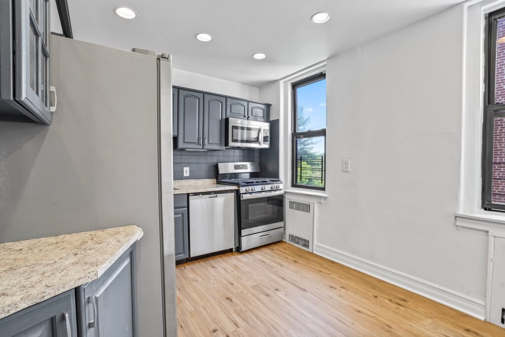 Photo of kitchen of Spacious corner-unit condo for sale in Staten Island New York