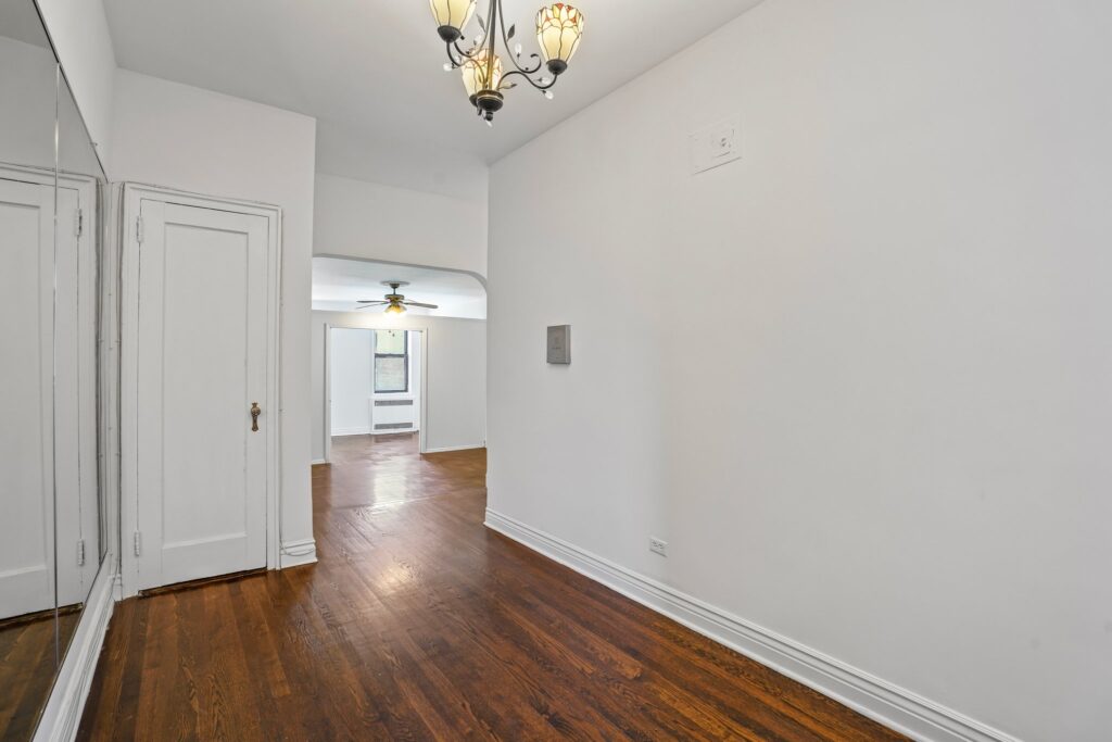 Photo of spacious corner-unit condo for sale in Staten Island New York