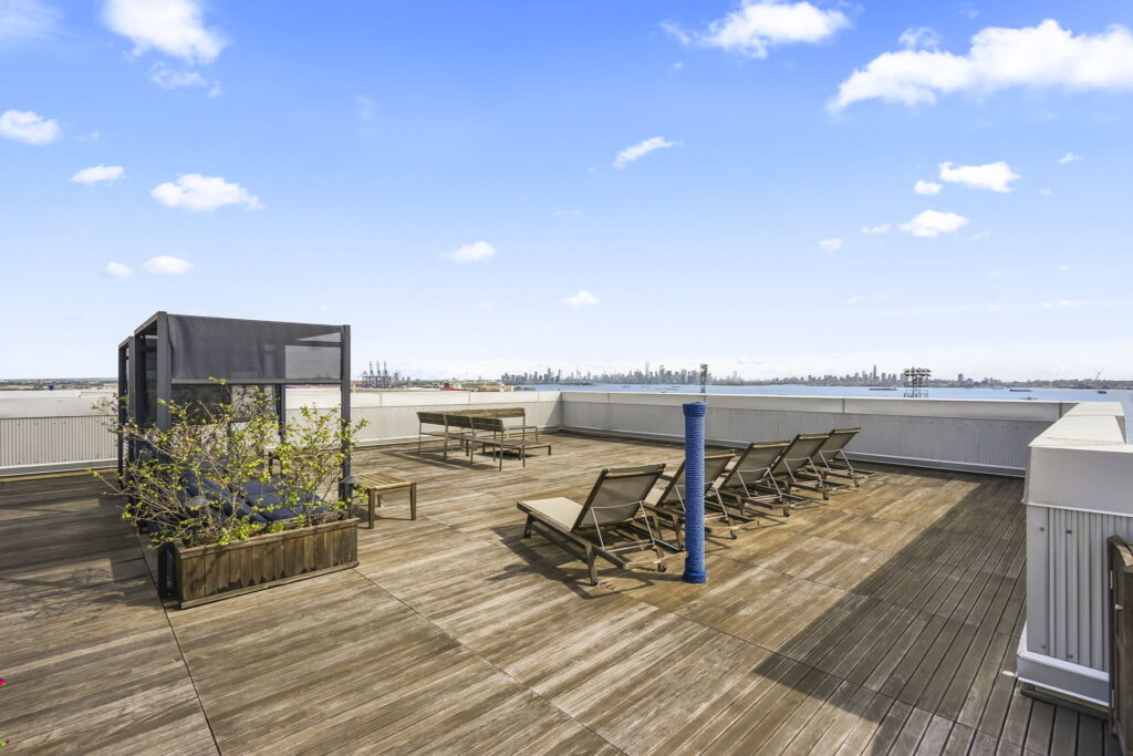 Rooftop photo of a desirable studio Co-Op for sale in Staten Island, New York