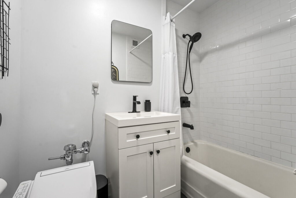 Photo of the bathroom of a desirable studio Co-Op for sale in Staten Island, New York