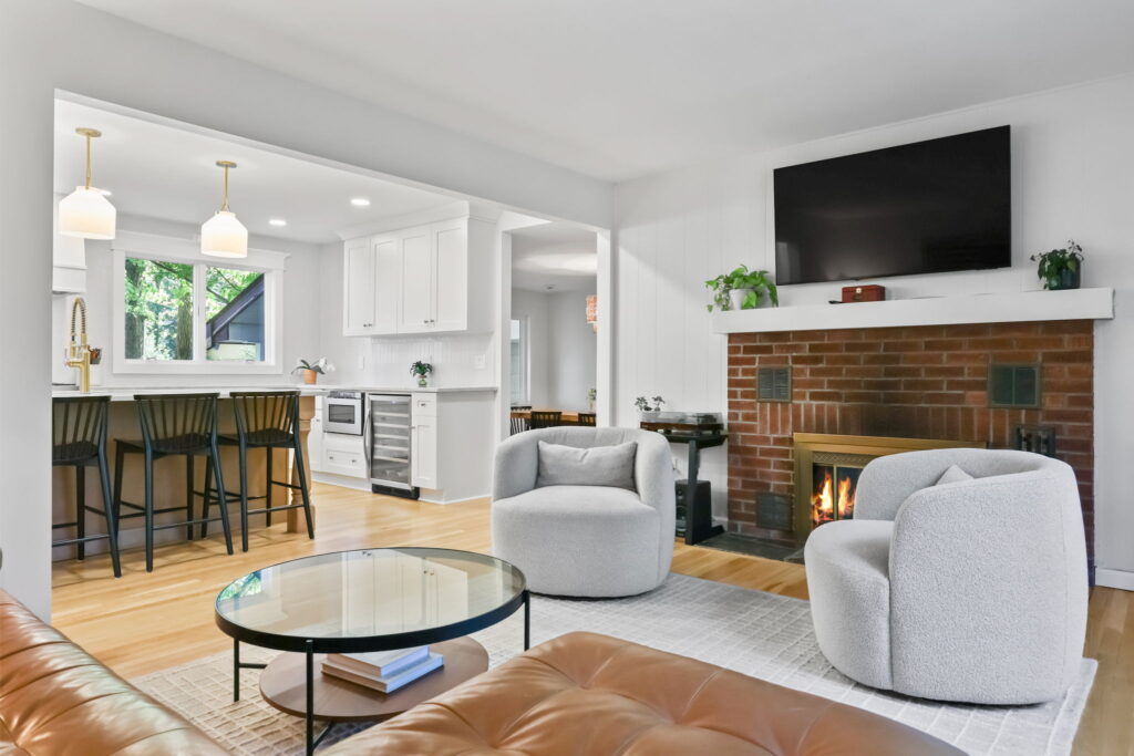 Photo of house for sale on LightHouse Hill, Staten Island, NY